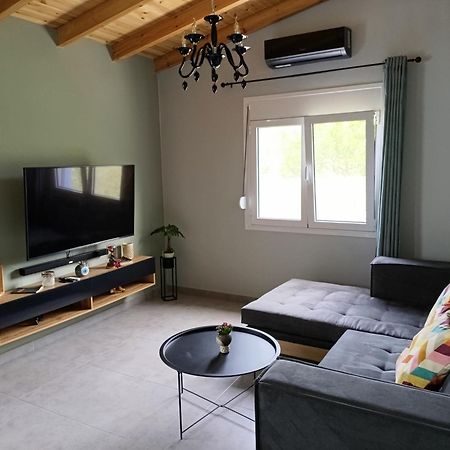 M & M House Villa Agia  Ngoại thất bức ảnh